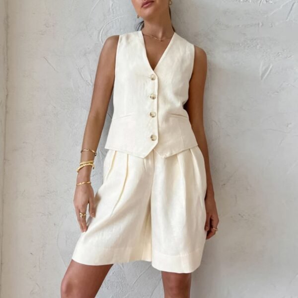 Beige Two-Piece Set Of Button-Down Vest And Shorts
