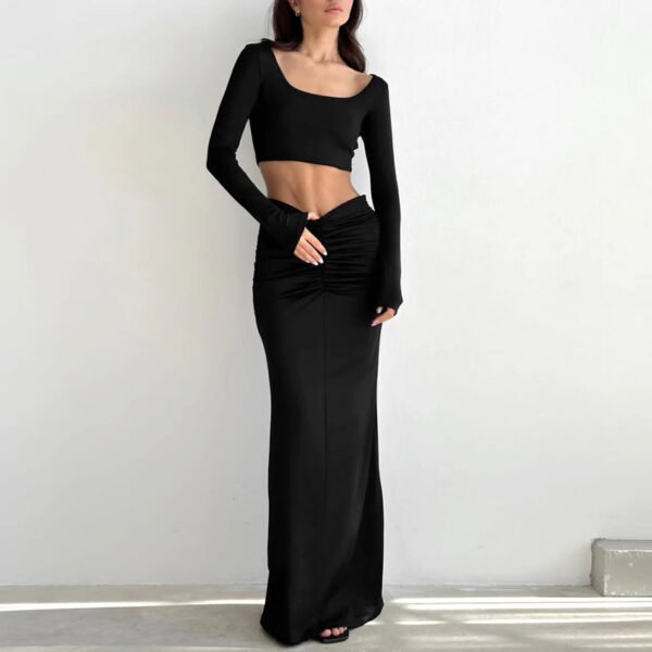 Black Pleated High-Waisted Fishtail Skirt